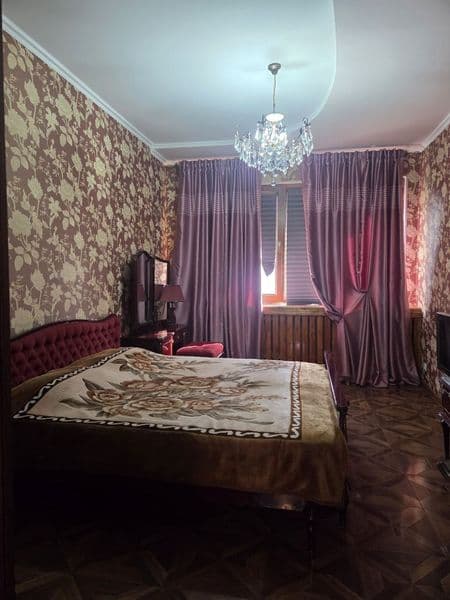 Яккасарой Шота Руставли кучасида жойлашган 2 хонали квартира