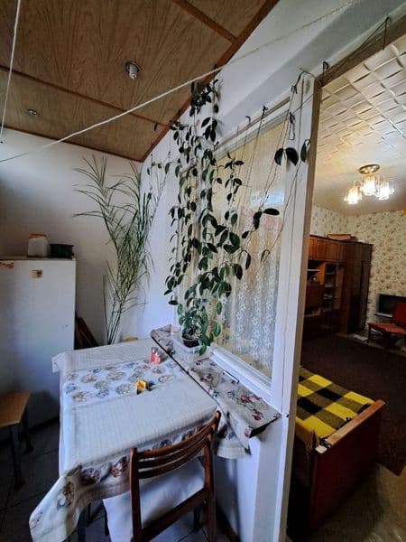 Сдаётся в аренду <br />
Юнусабад 4 - 1в2/3/4<br />
С мебелью