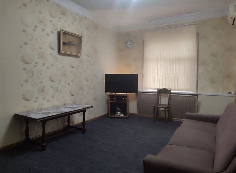 Уютная квартира в тишине квартала, банковский дом. Базар, ме