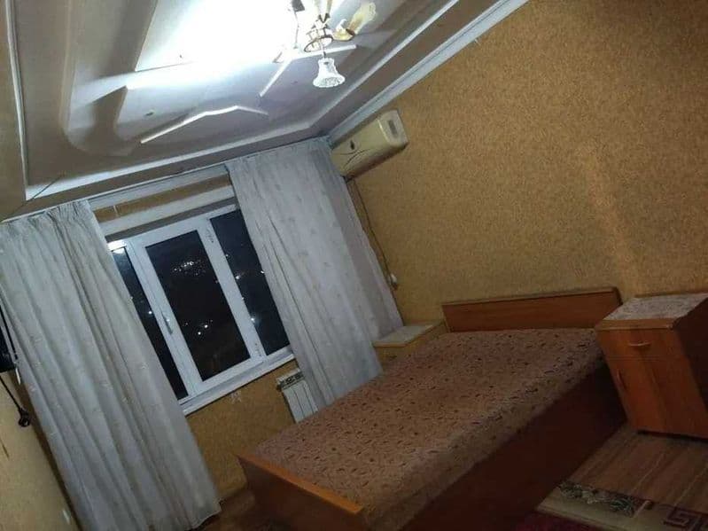 Максим Горький<br />
<br />
Цена: 350$<br />
<br />
• Ориент