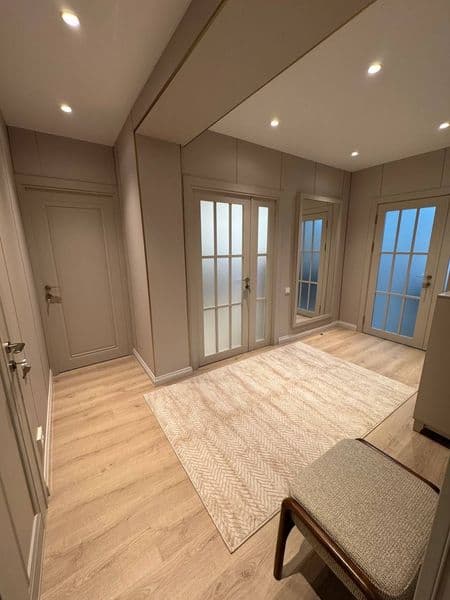 Сдается квартира после ремонта. 4 комнатная, 3 этаж. Дом нах