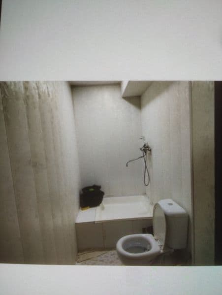 Ippoodrom bozori qarshisida, hovlini podvolida joylashgan, h — фото 2