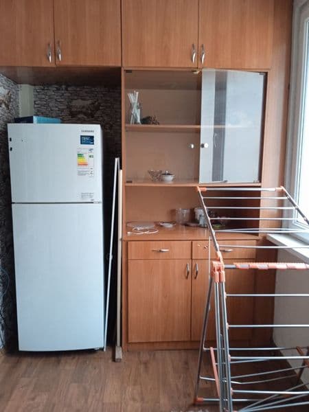 300$+ вся коммуналка<br />
Чиланзар 13.  <br />
2 х комнатна