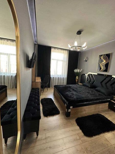 Сдаётся шикарная 2-комнатная квартира<br />
<br />
Район: Юн