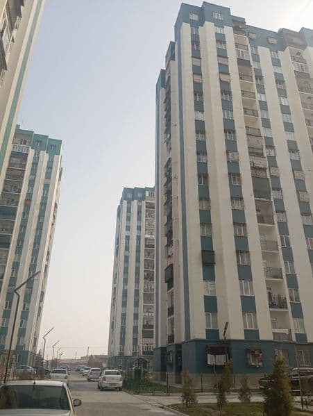 Ayol-qizlarga ishonchli, toza va ozoda hududda kvartira bor. — фото 2