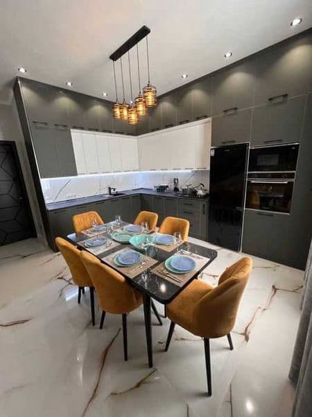 СРОЧНО СДАЕТСЯ!!!<br />
<br />
Район: Яккасарайский<br />
Ор