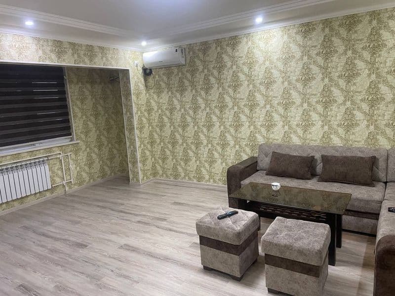 #Аренда<br />
Квартира на метро Ойбек<br />
2/6/9 панель<br 