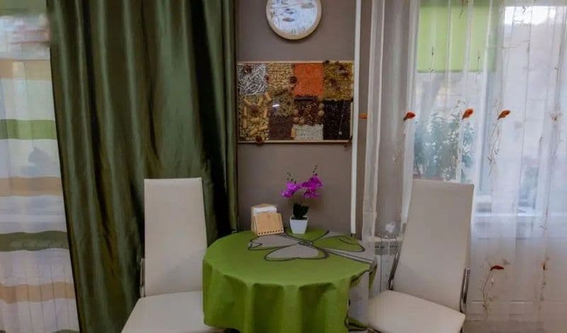 Парк Фуркат Узбум Евро Аренда 2/2/7 порядочной Семье. Без жи