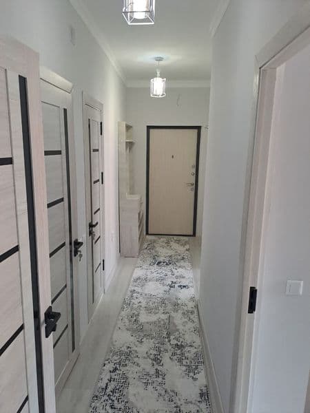 O‘zbekcha:<br />
<br />
Ijara uchun yorqin 2 xonali kvartira — фото 3