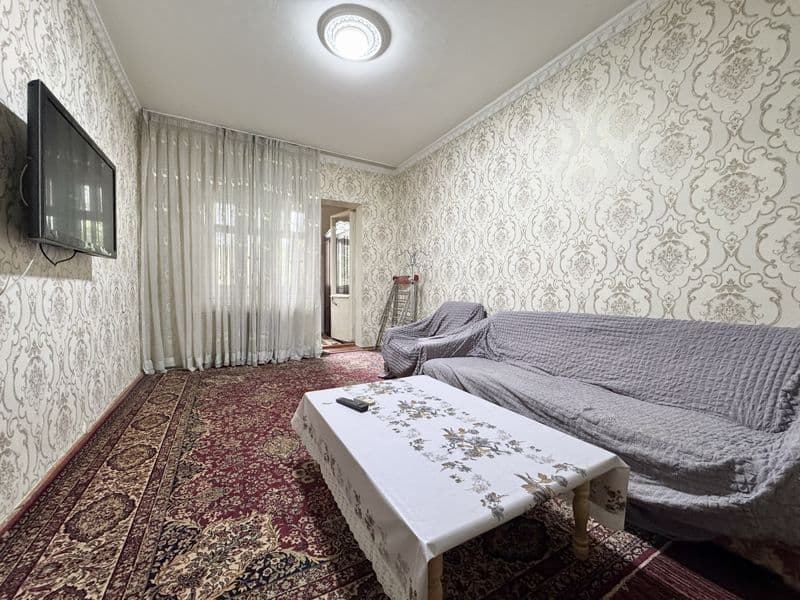 Кушбеги 1 хона ики хона килинган хамма шароитлари бор телеви