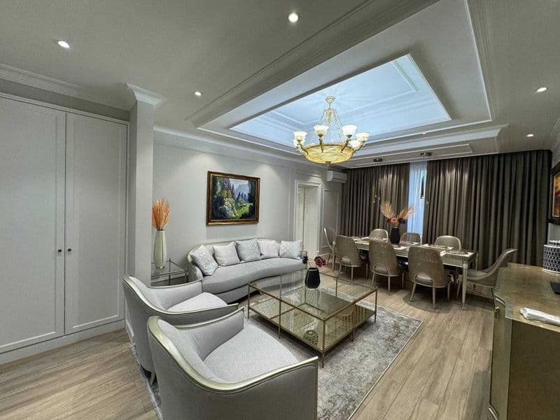 Юнус-Абадский район<br />
Ц-4<br />
Этаж : 5<br />
Этажность