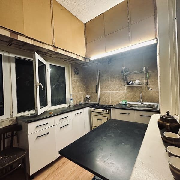 Чилонзор-10 квартал Фарход бозори ва Жахон тиллари университ — фото 4