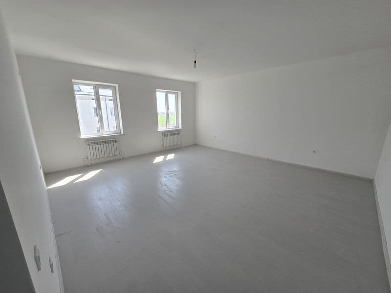 Срочно сдаётся своя 4-х комнатная квартира в новостройке. Кв — фото 2