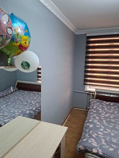 Сдаю в аренду в центре метро Космонавты<br />
2х комнатная<b — фото 5