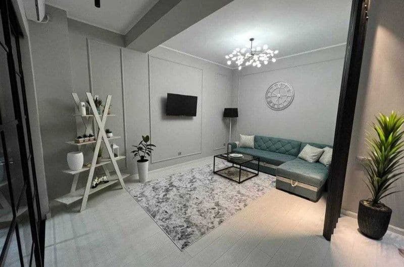 Уникальное предложение аренды в самом центре города<br />
<b — фото 3