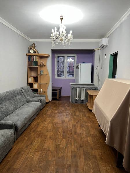 Сдаётся 2 комнатная, с хорошим ремонтом с мебелью и техникой