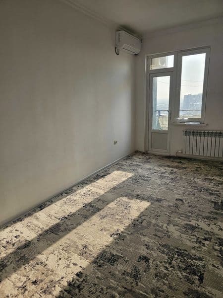 Sergeli tumani, Sputnik 16A.<br />
<br />
3 xonali + kladovk