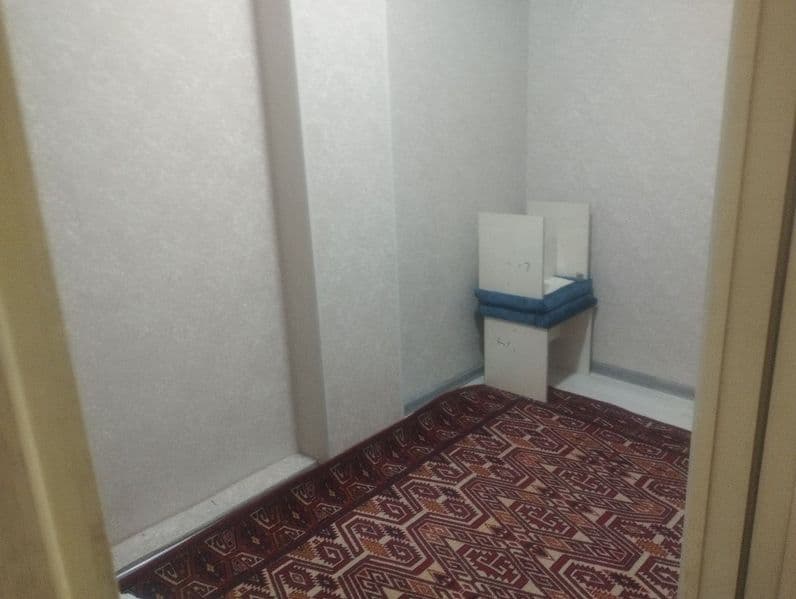 Срочно сдаётся однакомнатная квартира на Карасу 6,местораспо — фото 4