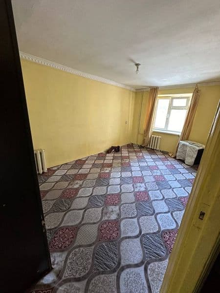 #Яккасарой Ракат<br />
1-хона 1-этаж <br />
Кир машина гилам