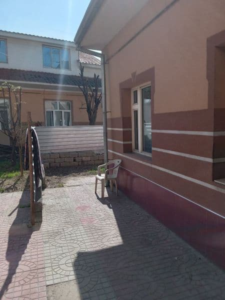 Сдаю в аренду студентам только парням Позвонить по телефону 