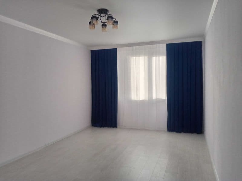 Chochtepa bekatini oldida 2 xonali yangi kv ijaraga beriladi