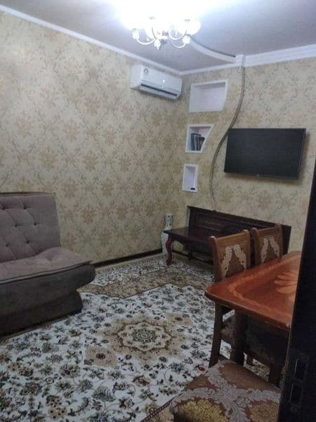 Сдаётся квартира на 11-квартал<br />
Город - Ташкент<br />
О