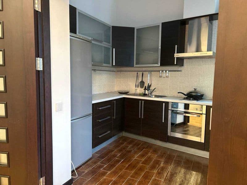 Сдаётся 3-комнатная квартира в Ц-1<br />
Общая площадь: 72<b — фото 4