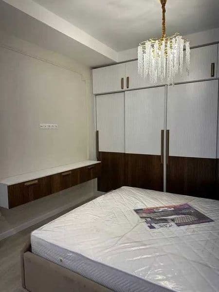 Район: Yunusabod <br />
Адрес: Bodomzor<br />
<br />
Комнат: — фото 2