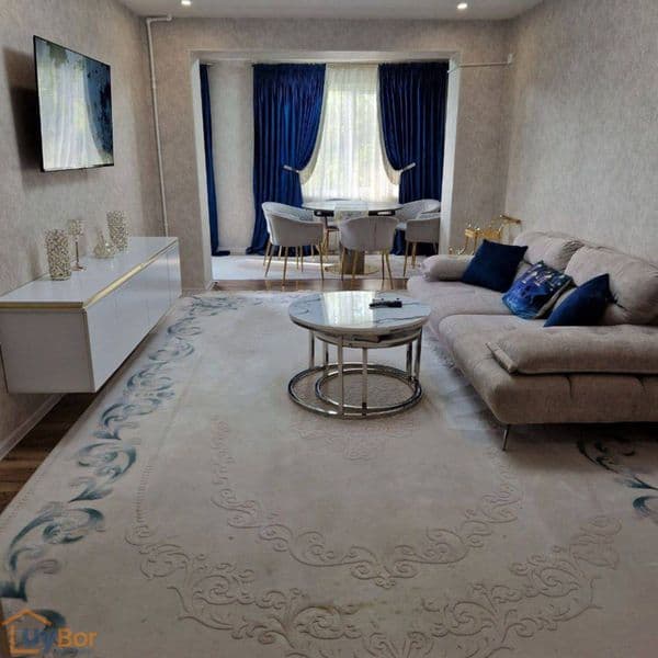 Chilonzorda kvartira bor srochni yaxshi insolaga beriladi uz