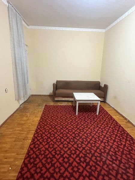 Срочно сдаётся 2.5.5 квартира на долгий срок.рядом 121 школа — фото 2