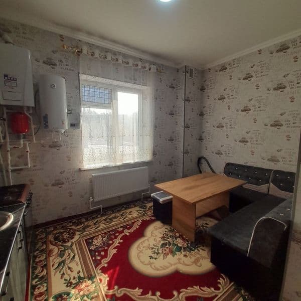 метро Дустлик рядом.<br />
2-комнатная квартира.<br />
Сдаёт — фото 3