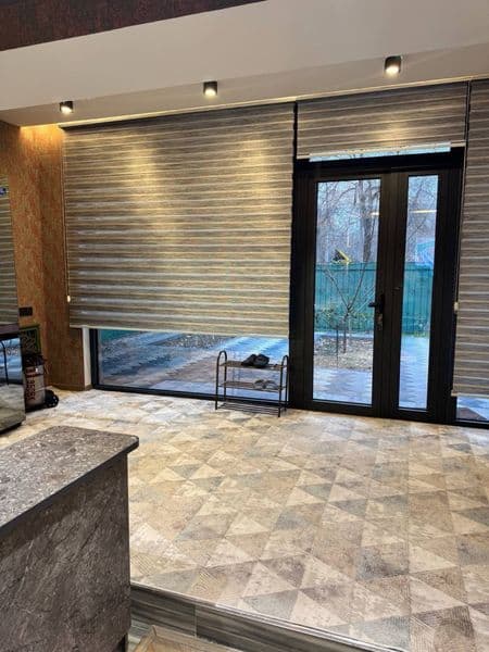 Шикарная квартира на Ц-5 с огромным огородом, фонтанчики. Вс