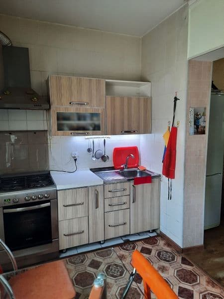 Сдаю Свою трёхкомнатную квартиру массив Панельный.Первый эта