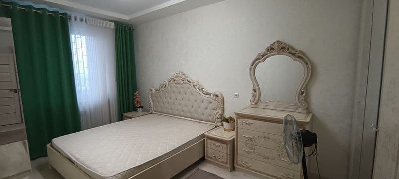 Мафтумкули 2 комнат 70 квадрат<br />
Никто не жил<br />
Орен — фото 2