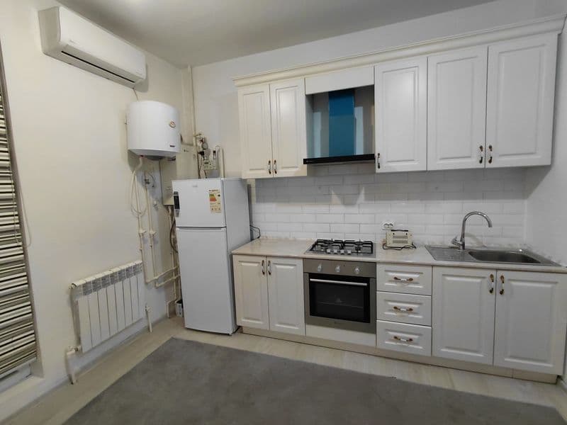 Arenda Kvartira - Улица Махтумкули 119<br />
<br />
1-комнат — фото 5