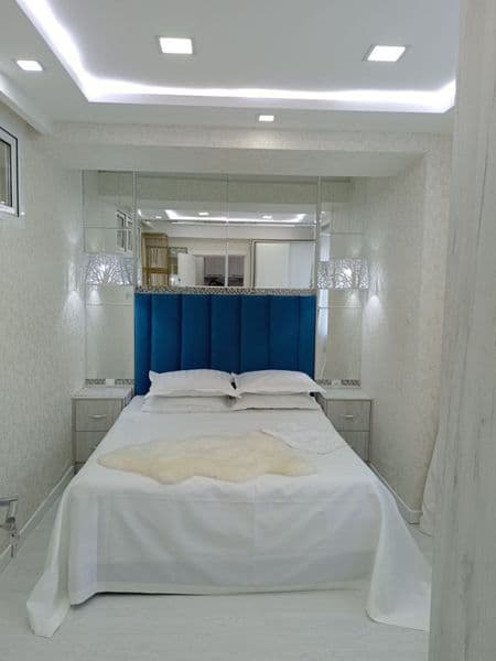 Metro aybek<br />
2/5/9<br />
45 kvadrat<br />
700ye arenda<