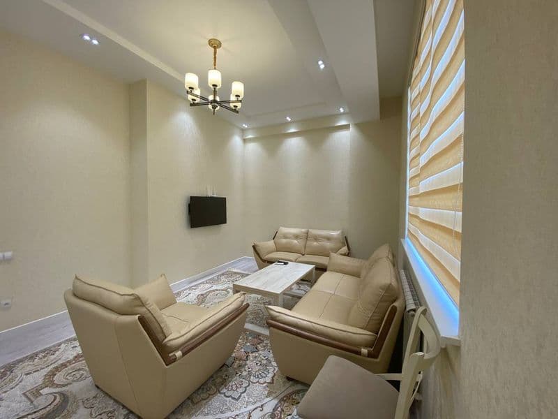 Улица Мукимий<br />
Новостройка от Голден хаус<br />
Новза<b