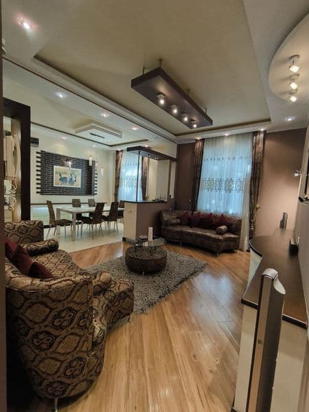 Аренда 3/3/4 (2+1) Новомосковская <br />
Кирпичный дом <br /