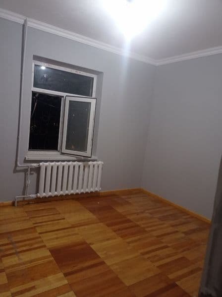Юнусабад 19 квартал 2 хона харбийларга еки оилага ижарага бе