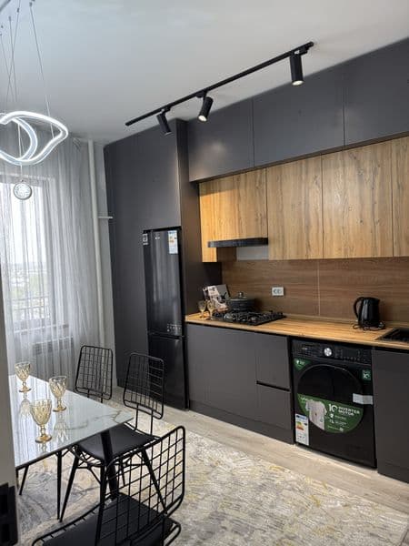 Arenda 2/6/16<br />
Oila va akkuratniylaga<br />
Depozit bor