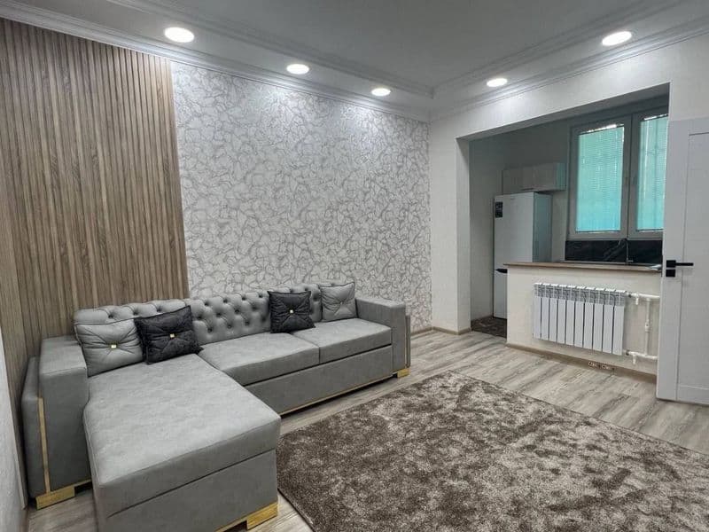 Аренда квартиры Чиланзар 7<br />
2-3\1\4<br />
Цена 550$<br  — фото 2