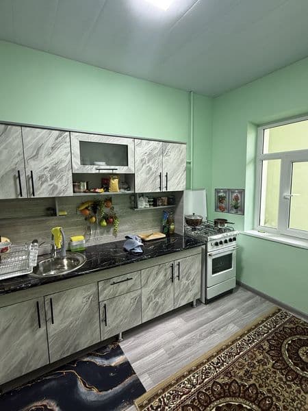 sheriklika 1 ta qiz olinadi<br />
sharoit bor ortacha<br />
