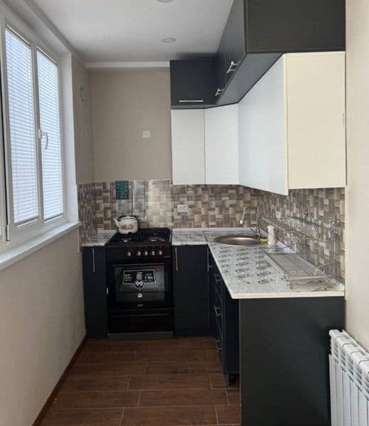 Чилонзор 16-кв метро ёнида квартира бор безмаклер<br />
<br  — фото 2