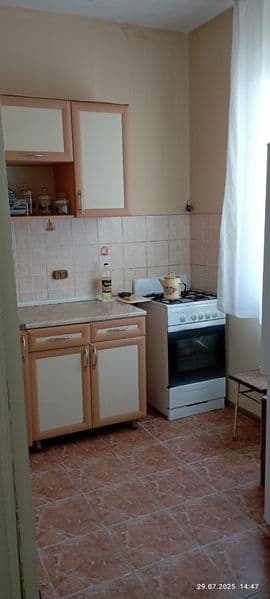 Двух комнатная квартира.ремонт не евро.техника вся.балкон хо