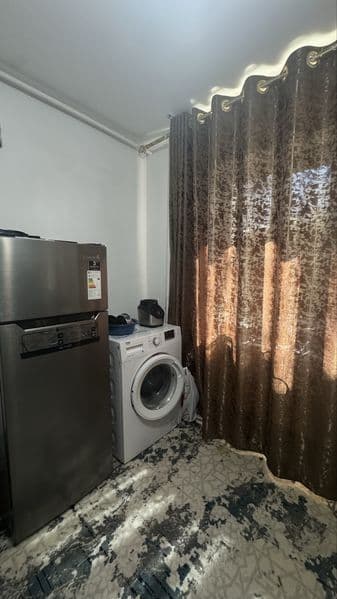 Без маклер Урда бывший Динамо 2 хона 3 этаж 5 этажка хамма ш