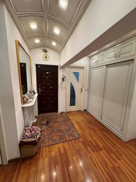 Аренда 5 комнатной квартиры 110 кв.м.<br />
Ул. Катта Мираба — фото 5