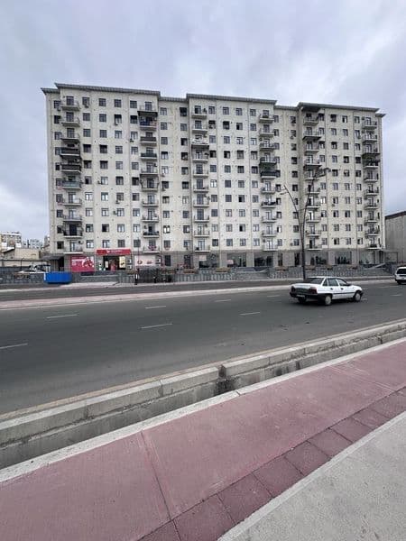 Kvartira ijaraga beriladi<br />
ID: A154<br />
<br />
Rayon: