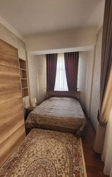 Шаҳристон метро яқинида квартира. Оила ва талабаларга. Макле