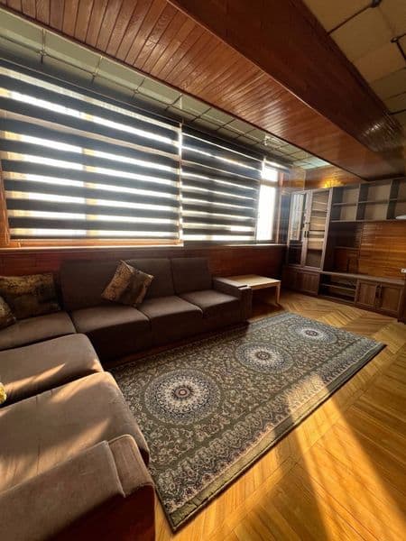 Аренда квартиры Лабзак <br />
4/4/5 <br />
Общая площадь 120