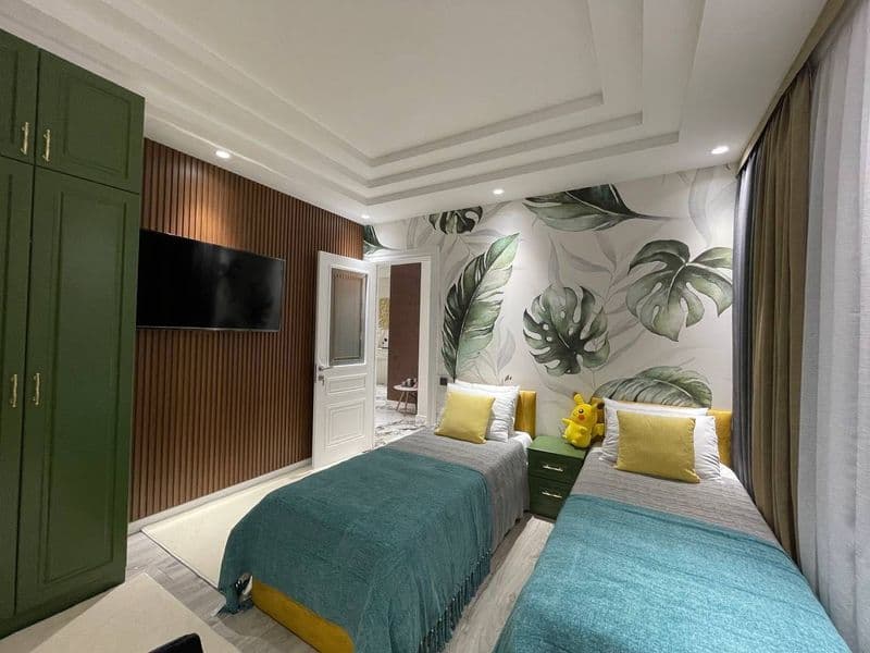 Ойбек Н.Р.Ж ж Сдается 3 комтная безупречная новастройка. — фото 4